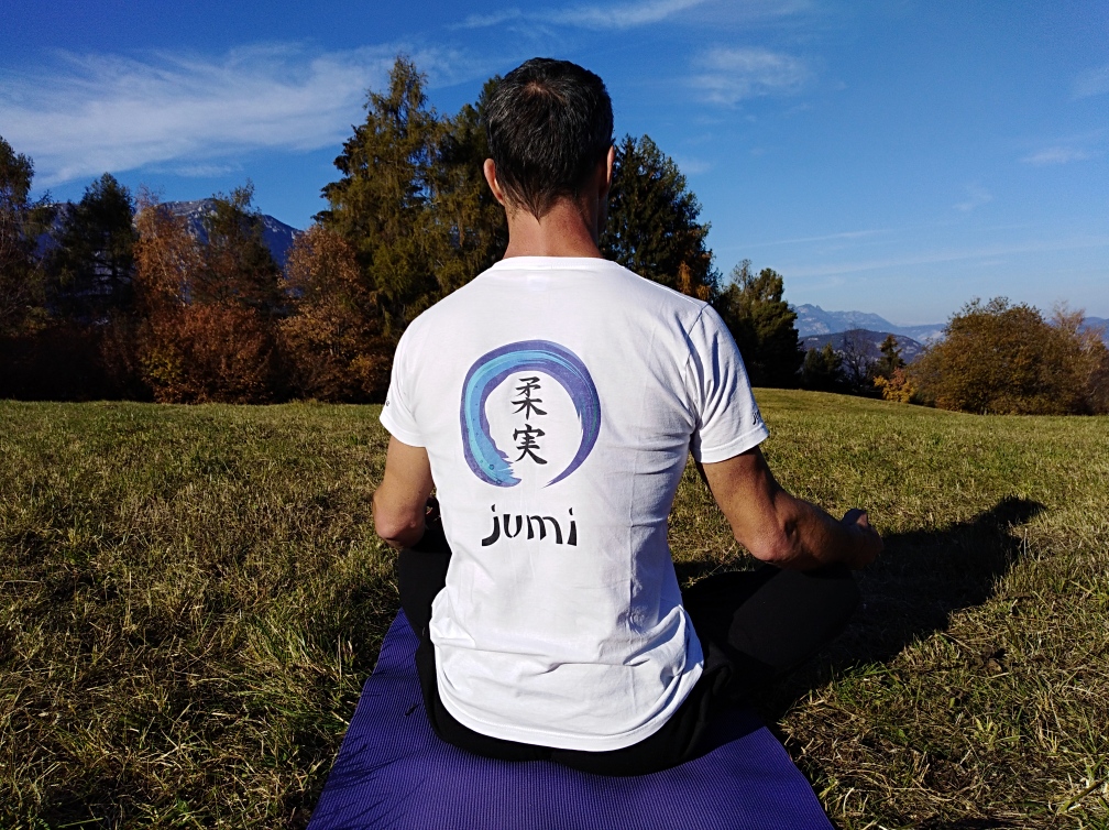 Jumi meditation with Jevon Dangeli